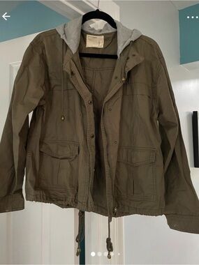 Forever 21 Life In Progress Olive Green Hooded Utility field Jacket